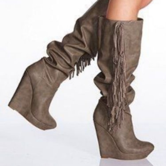 Colin Stuart Shoes - COLIN STUART Black Boots Wedge Platform Fringe 7.5